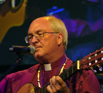 Bishop Gordon Light leads worship at the Lambeth Conference, July 2008. 