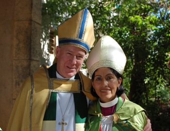 Archbishop Fred Hiltz and Bishop Griselda Delgado del Carpio at the diocesan synod opening service. ALI SYMONS / GENERAL SYNOD COMMUNICATIONS