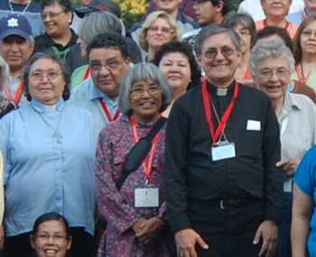 Indigenous Anglicans grin for a group shot at Sacred Circle 2009 in Port Elgin, Ont.