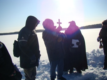 Anglicans of Kingfisher Lake, Ont., gathered Jan. 18 to acknowledge the holiness of fresh water. SALOMA SAINNAWAP JR.