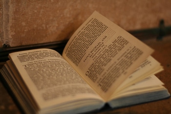 Book of Common Prayer, Lichfield Cathedral, England  QUIMBY ON FLICKR