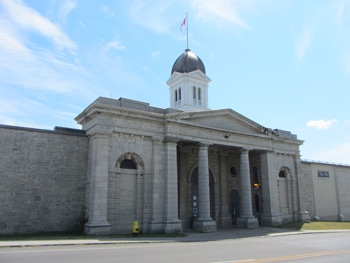 The main entrance of Kingston Penitentiary, Kingston, Ont. PHOTO: SEAN_MARSHALL ON FLICKR 