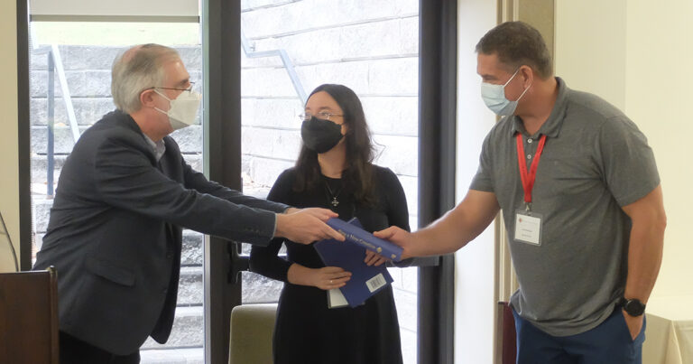 Sing a New Creation gift FB