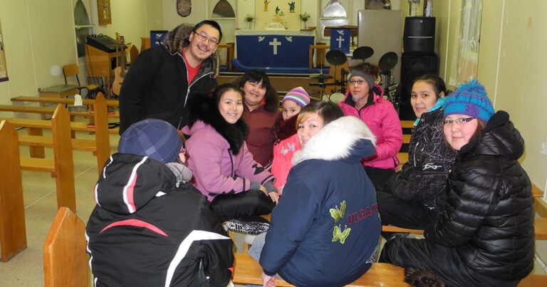 Youth Group Meeting in Taloyoak (Diocese of the Arctic)2013 FB