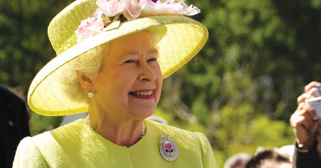 Queen Elizabeth II smiling. Photo: NASA/Bill Ingalls
