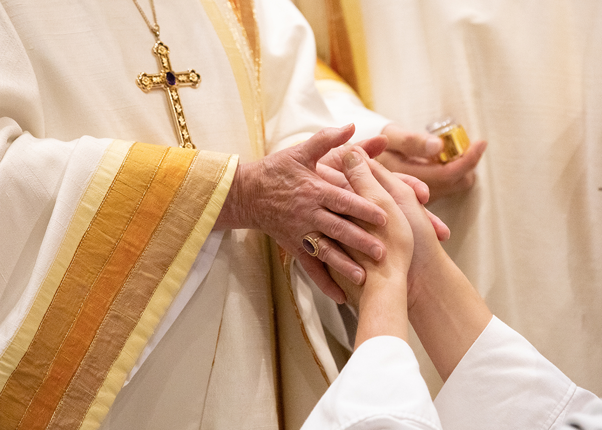 ordination-hands